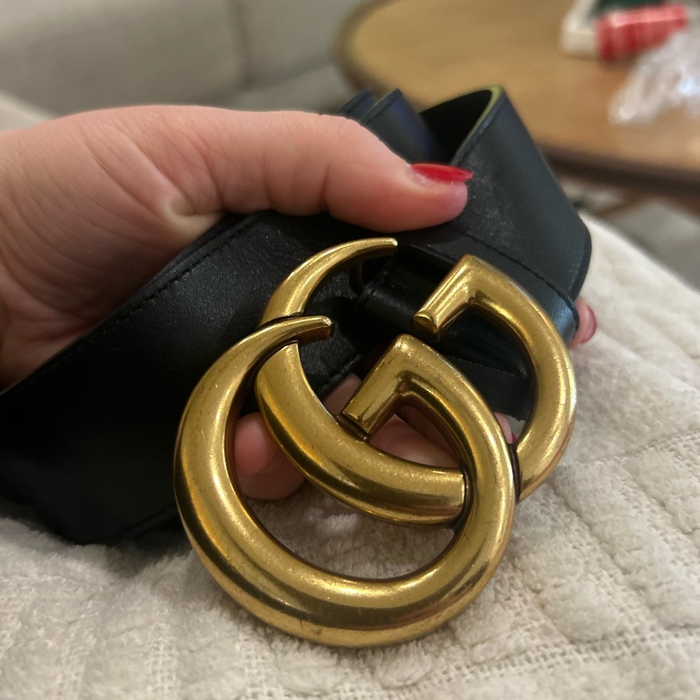 Gucci Black Belt with Gold GG Buckle